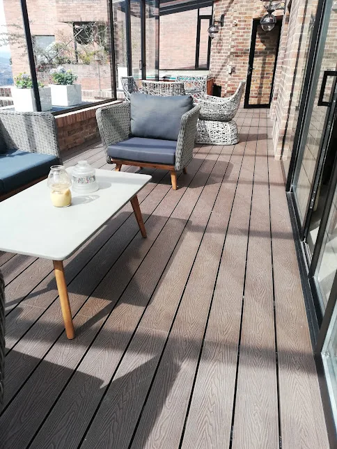 Deck para terraza exterior